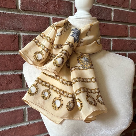 •Alfred Sung Silk Signed Brand Logo Square Vintage Scarf 33”x35”Handrolled - Picture 3 of 15